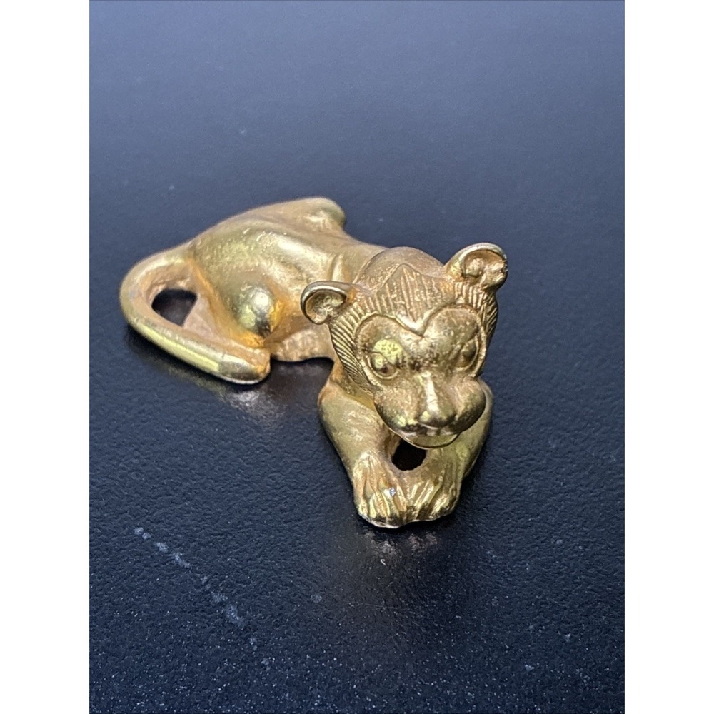Metropolitan Museum of Art Gold Plated Lion Figurine MMA 1976 Vintage